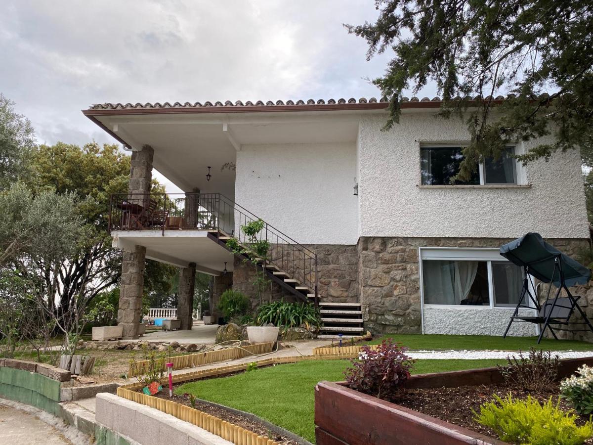 Vila Cristina Valdemorillo Exterior photo